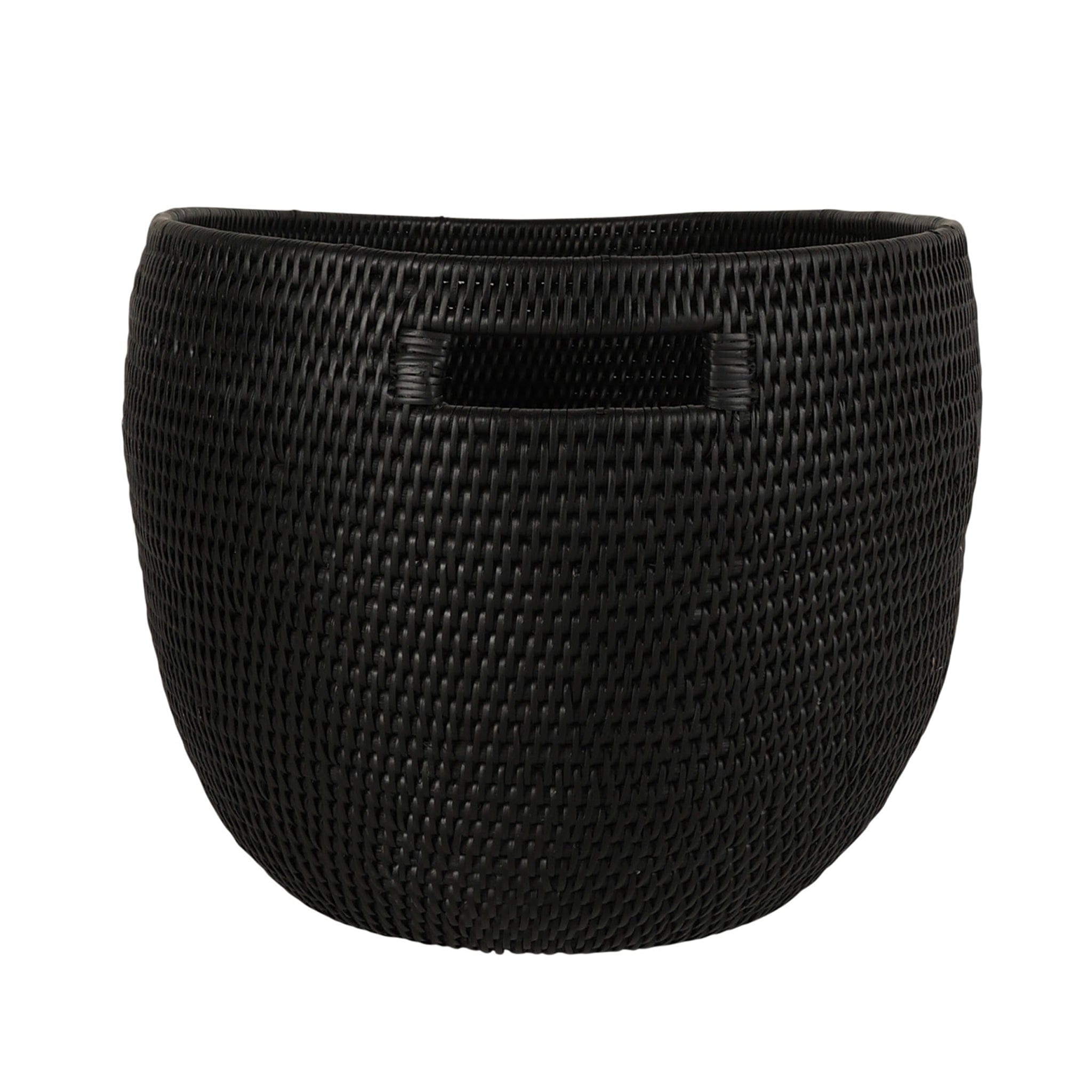Expertly handwoven rattan trays that come in two sizes, Natural and dark colorways and as a rectangular and oval option,