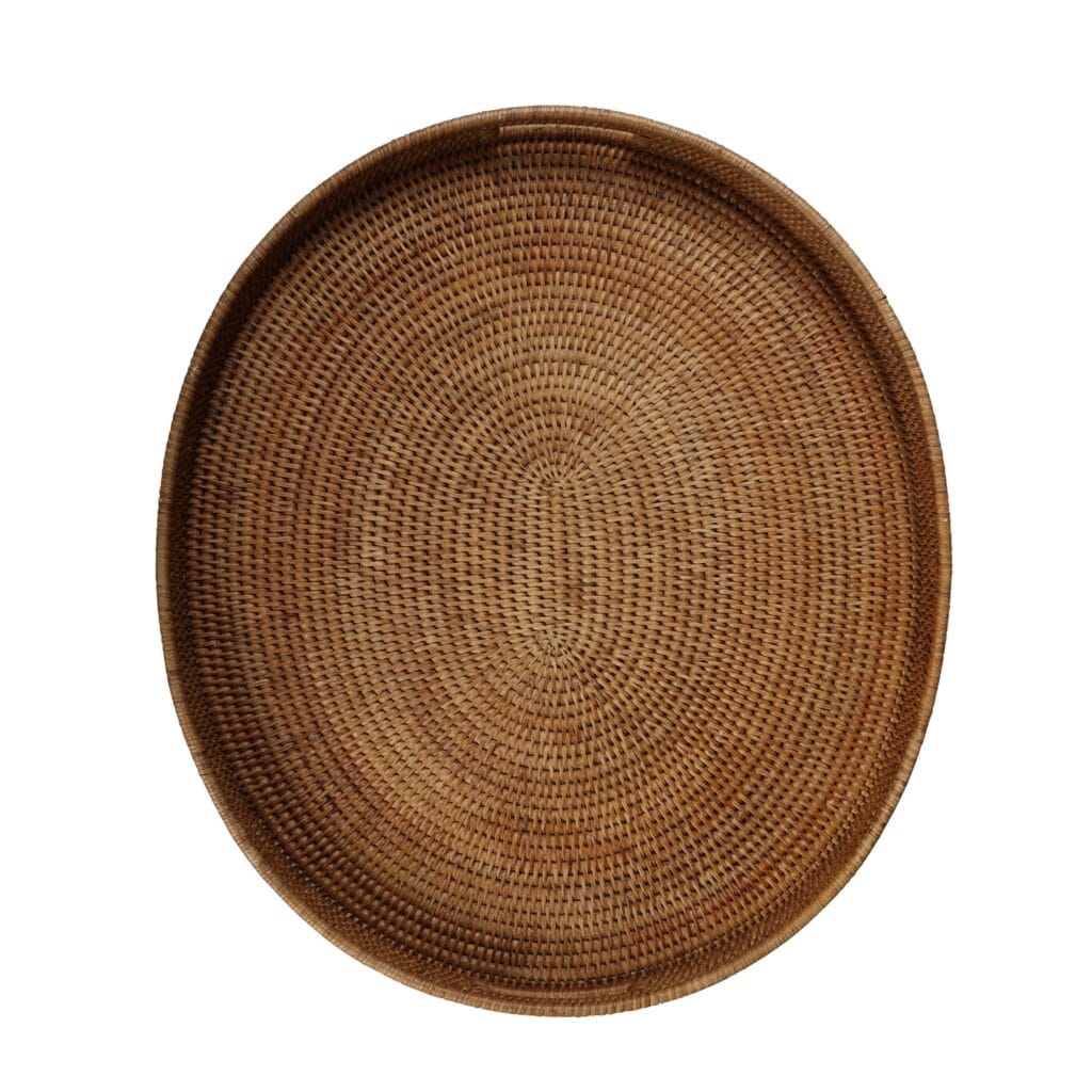 Entertain friends and family with your impressive attention to detail. Expertly handwoven rattan trays that come in two sizes, and are ideal for a gathering of guests or to serve up breakfast in bed.
