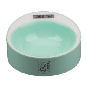 Reduce the risk of overfeeding your dog or cat. This waterproof bowl has a scale making it easy to measure food according to the recommended ratio on the food bag.  Wash by hand.