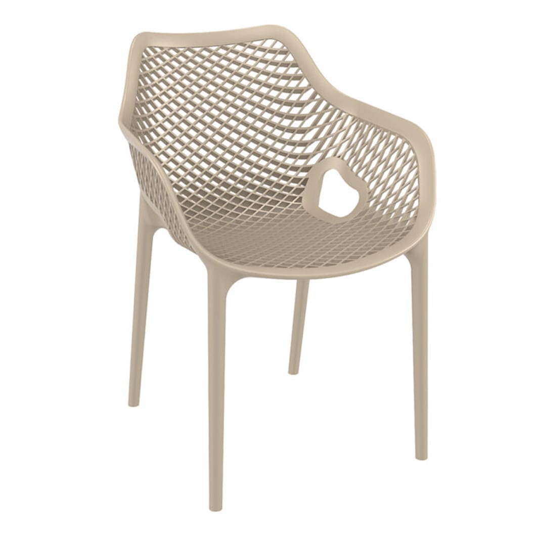 The Siesta Exclusive Air armchair is produced with a single injection of polypropylene reinforced with glass fibre obtained by means of the latest generation of air moulding technology with neutral tones. This chair is suitable for indoor and outdoor use.