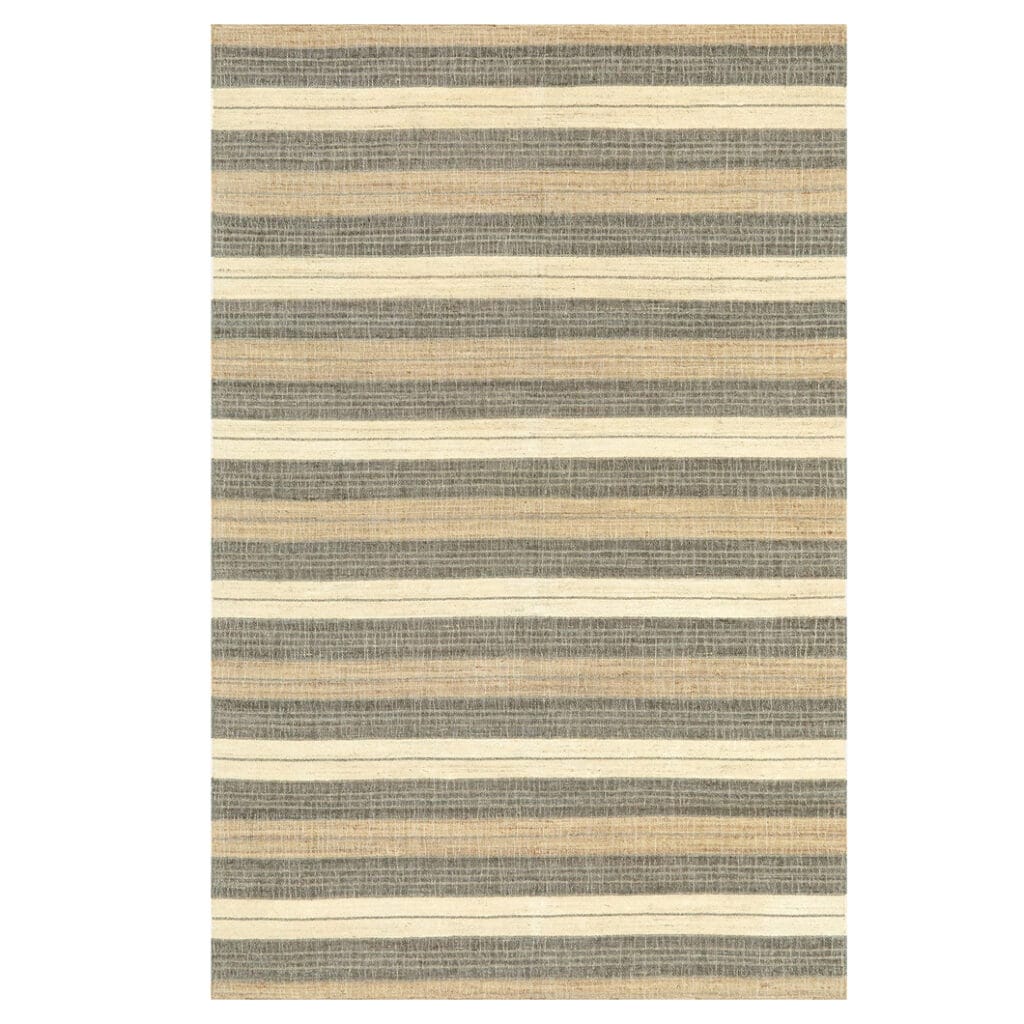 Add a touch of texture to your space with this handwoven rug. With a design inspired by the strength, grit, and grace of Siya Kolisi, this piece’s robust weave of jute and wool fibres gives it a distinct texture underfoot. 