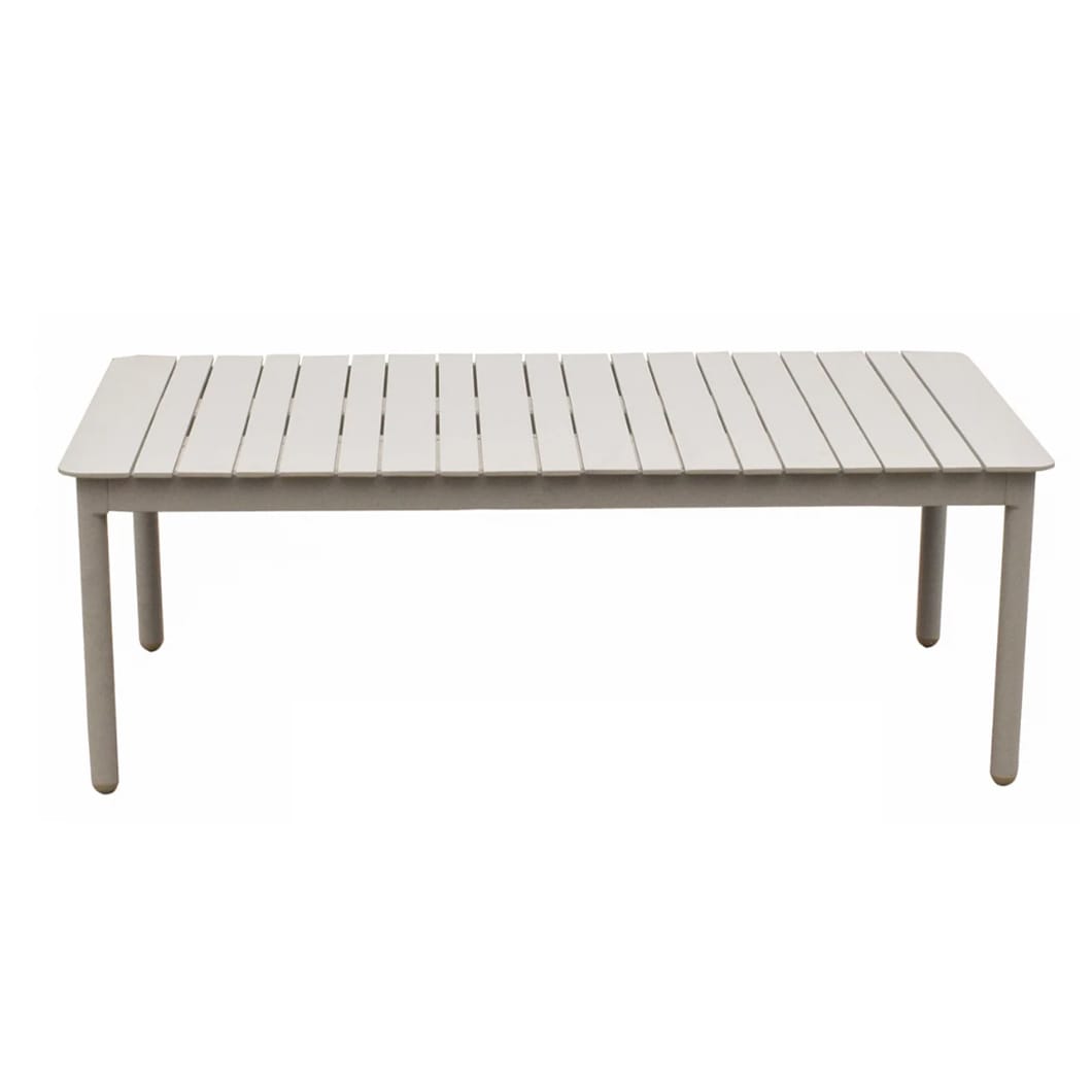 The fully outdoor Prominade set is an invitation to unwind, socialize and embrace the outdoors. This set comprises two single-seaters and a three-seater – composed of an aluminium frame, spun polyester and a weather-resistant foam cushion – as well as an aluminium coffee table that features a slatted tabletop.