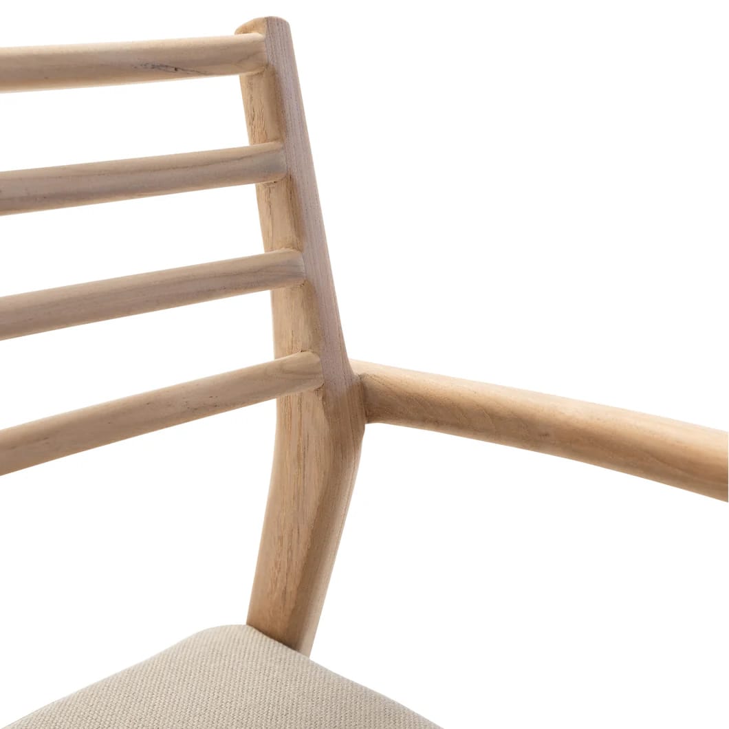 Natural elegance, durability and comfort come with the elegant Mandalay dining chair, which is composed of solid teak and features an outdoor-friendly cushion.