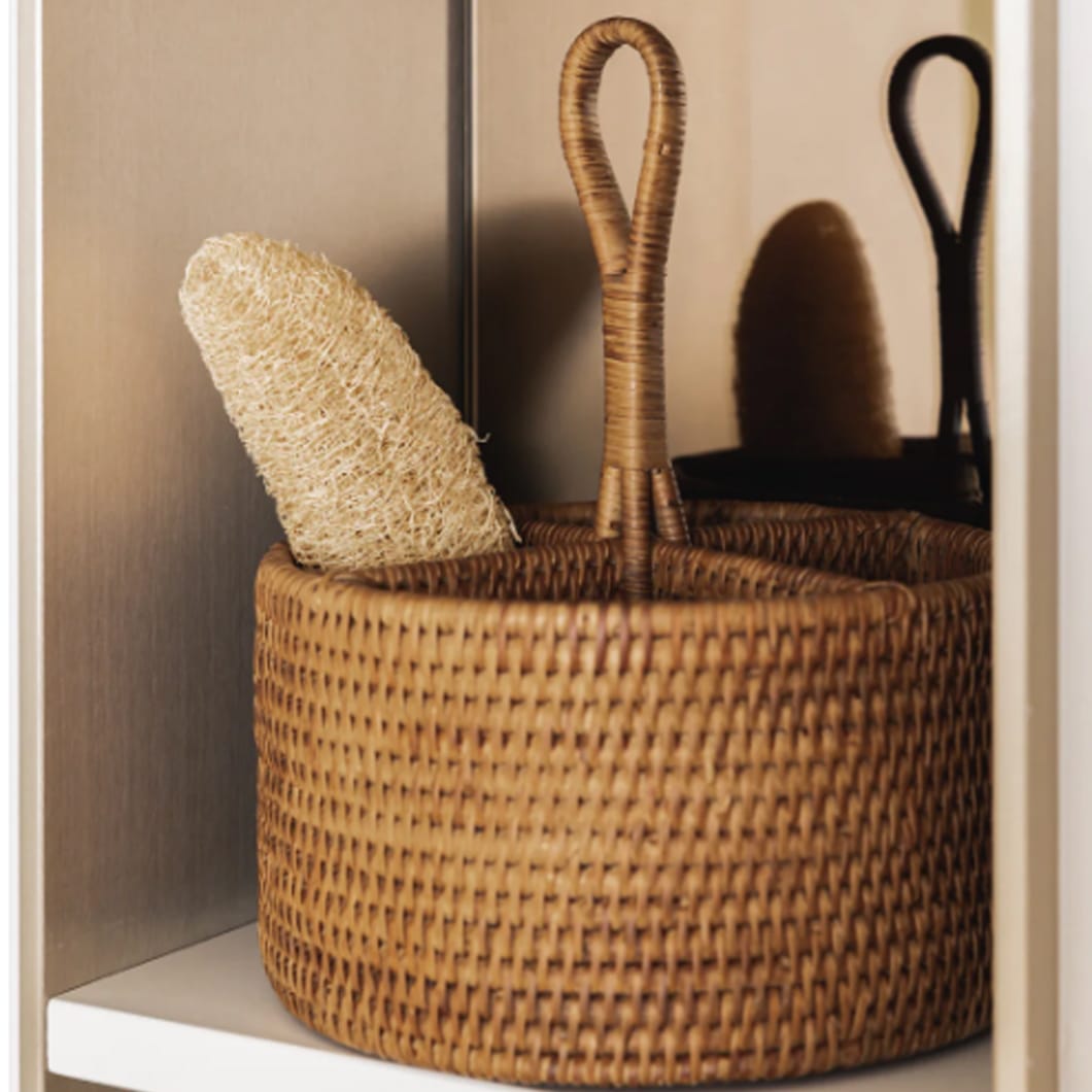 Intricate handwoven weaves and warm tones will bring an inviting aesthetic to your table. The Cascavelle rattan serveware range comprises the Moka ice bucket, Ebene and Cluny condiment baskets, Britannia breadbaskets, the oval Chamarel tray and rectangular Tamarin tray, and will blend seamlessly with various decor styles, offering natural elegance to your dining experience. Available in two tones.