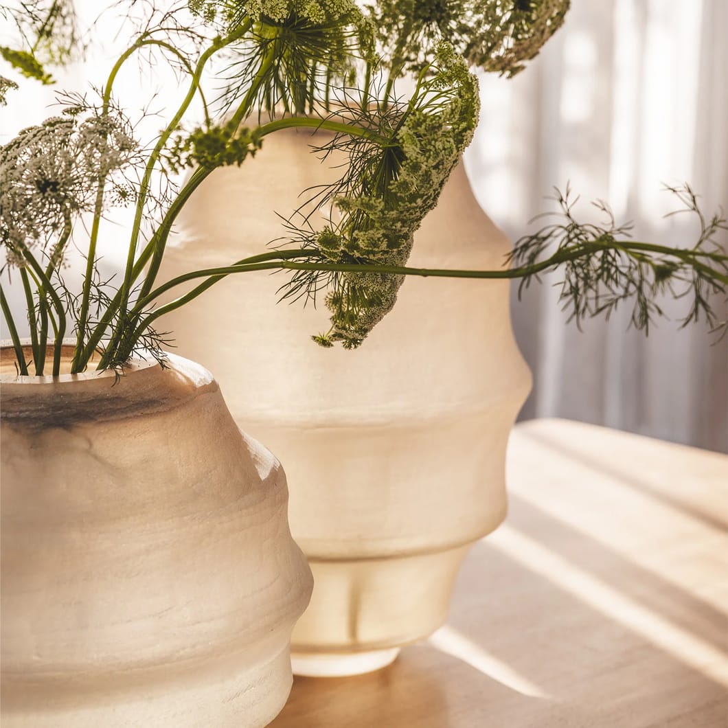 Oyster Vase in Driftwood - Image 5