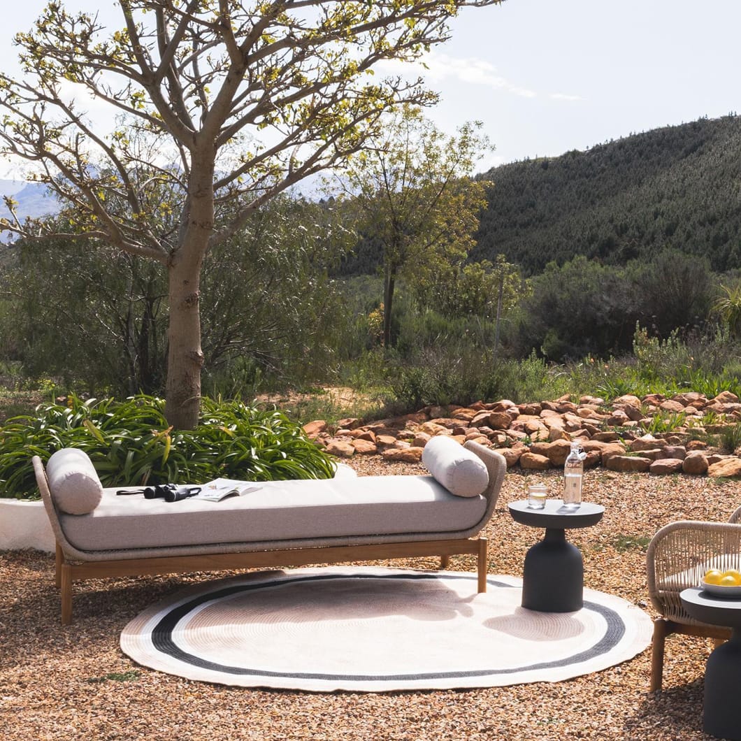 The fully outdoor Vision seating range is a sight to behold! Featuring a relaxing occasional chair and an inviting daybed composed of a teak frame, these items will bring both a modern and classic feel to exterior areas. Weather-resistant olefin outdoor fabric that offers style, versatility and practicality completes the picture.