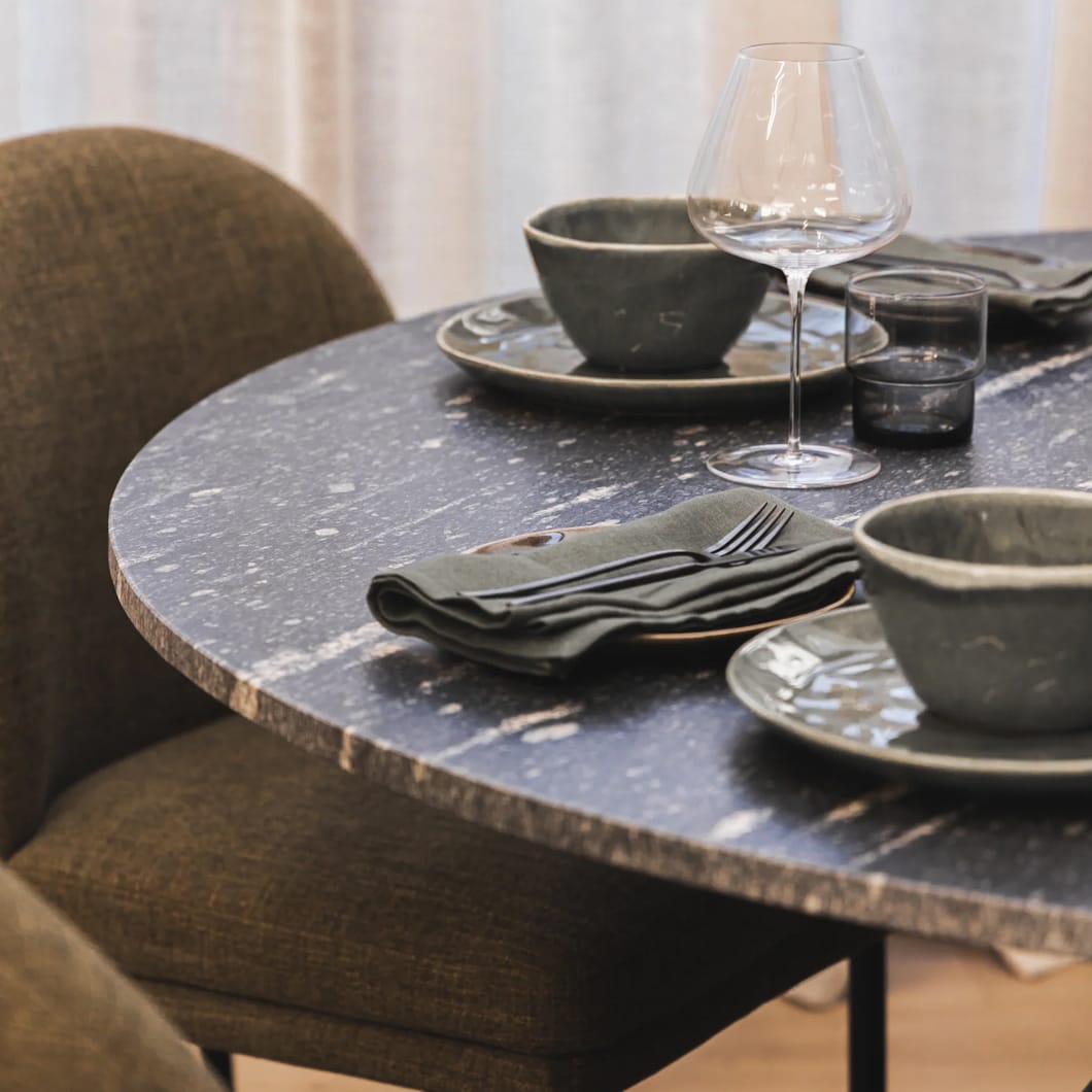 Lisbon Marble Dining Table 6-Seater - Image 3