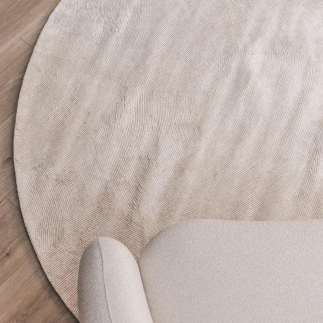 Curvo Rug in Pearl - Image 3
