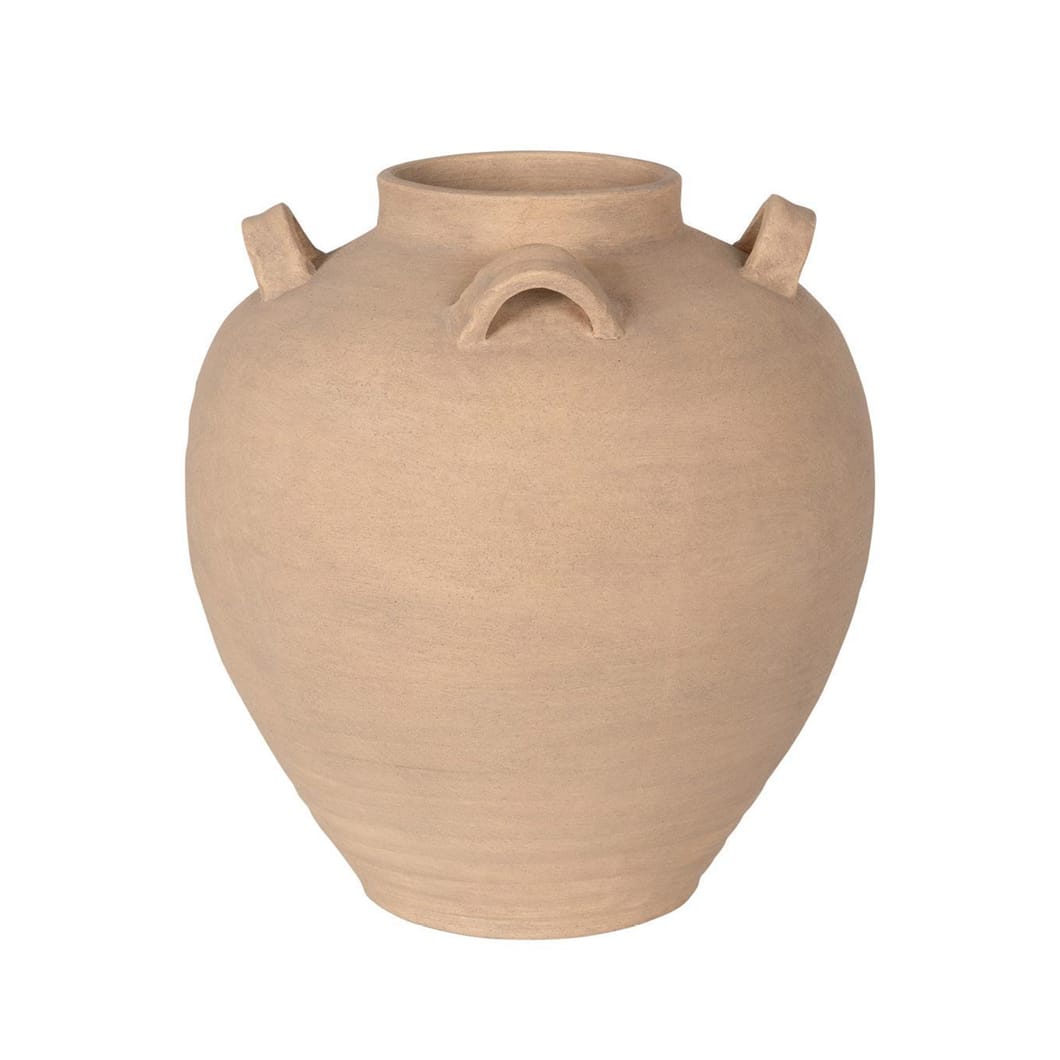 Julia Vessel in Dune